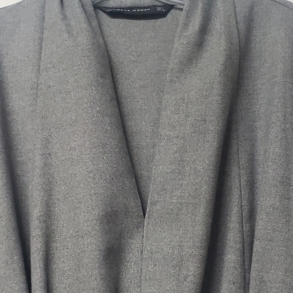 Dress - Picture 3 of 5